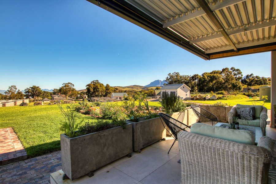 8 Bedroom Property for Sale in High Riding Country Estate Western Cape